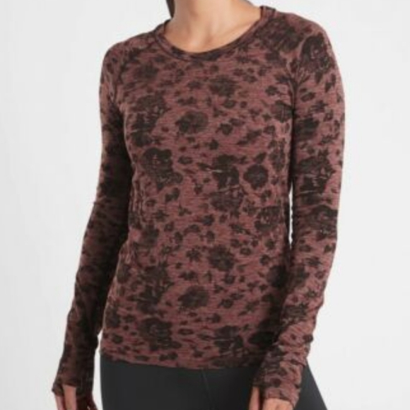 Athleta Tops - Athleta Momentum Long Sleeve Top in Spacedye Floral